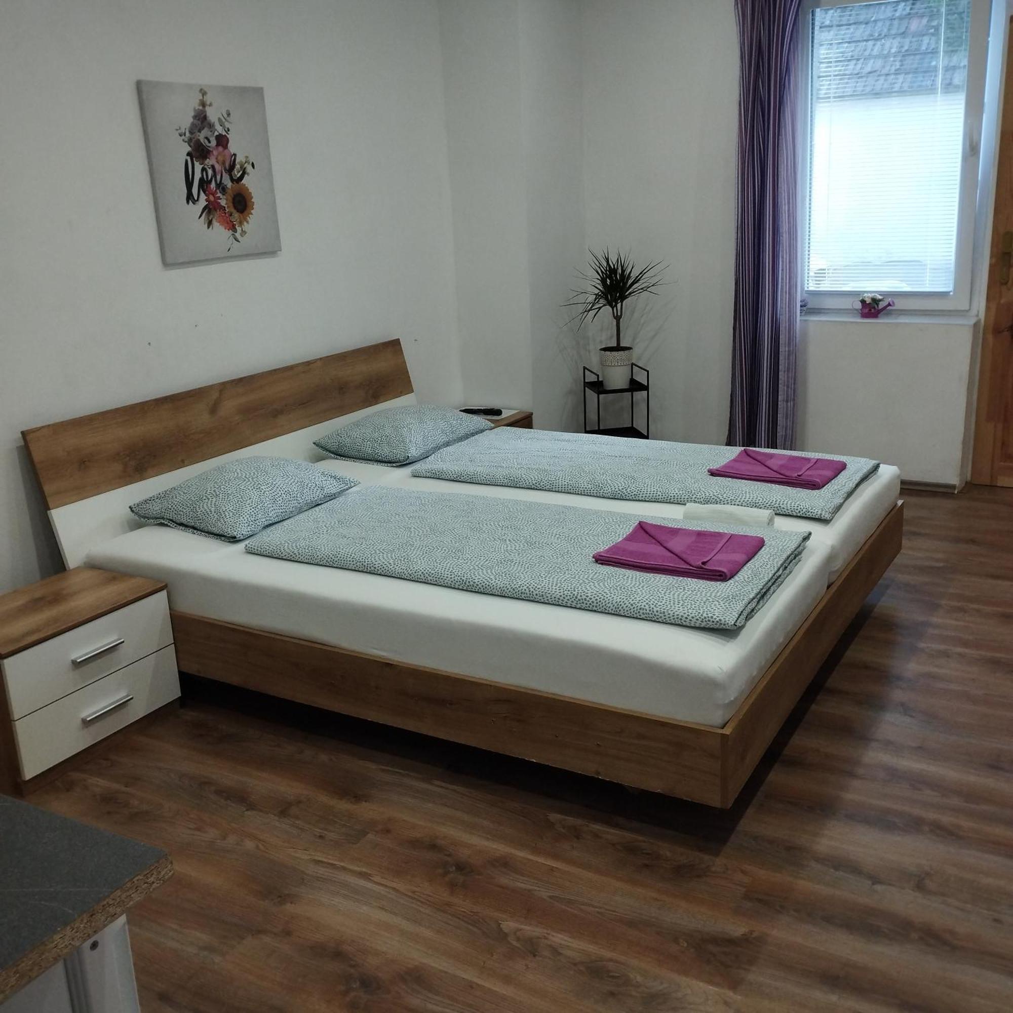 Apartmany 77 Вельки-Медер Экстерьер фото